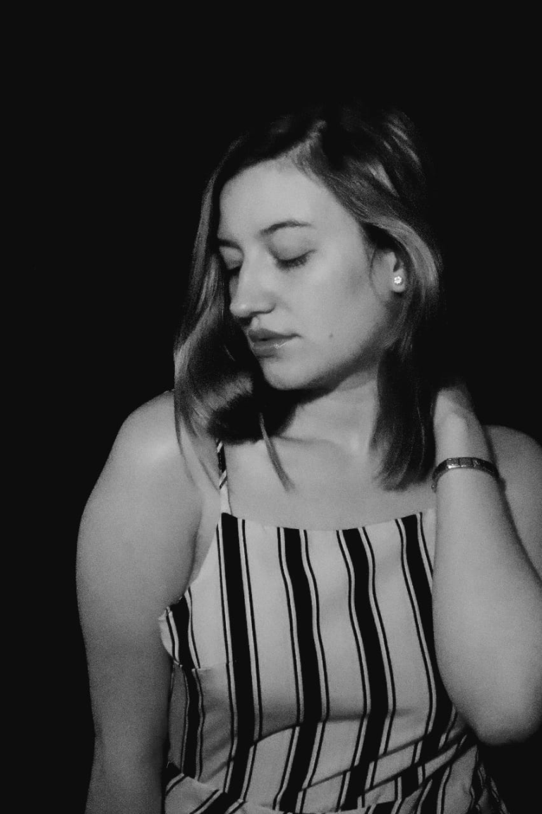 Black and White images of Dominique do Pinheiro